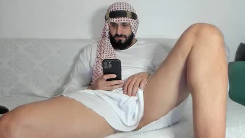 Omar online show from November 3, 7:34 am