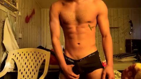 omarsami998 online show from January 30, 5:19 am