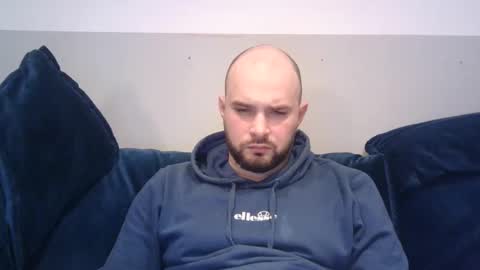 omgwhereim online show from February 19, 7:05 pm