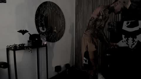     ... online show from December 15, 3:58 am