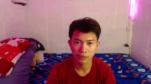 Snapshot of onebigloadxxx chatting on September 30, 9:35 am Wyn Will serve you and be your slave online show from September 30, 9:35 am