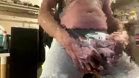 onesmallweenie online show from November 4, 4:24 am