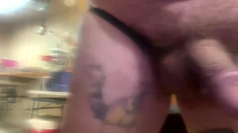 onesmallweenie online show from April 15, 3:39 am