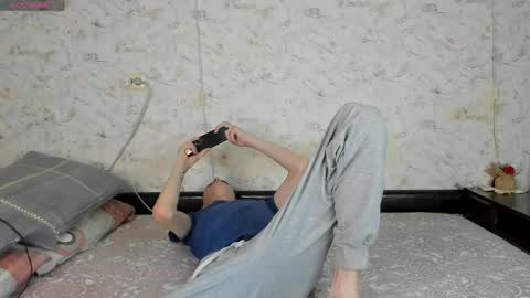 Erick  online show from March 23, 7:14 am