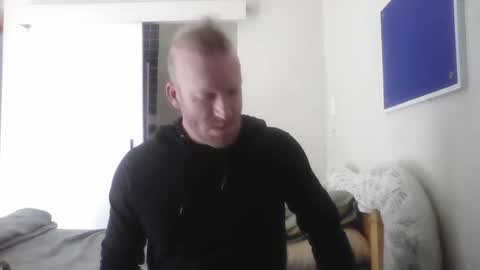 For me to know online show from November 16, 12:18 pm