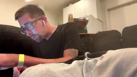 Snapshot of onthecumup69 chatting on September 30, 11:03 am onthecumup69 online show from September 30, 11:03 am