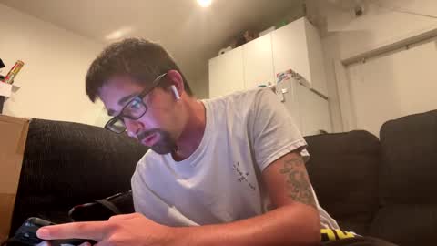 Snapshot of onthecumup69 chatting on September 14, 11:45 am onthecumup69 online show from September 14, 11:45 am