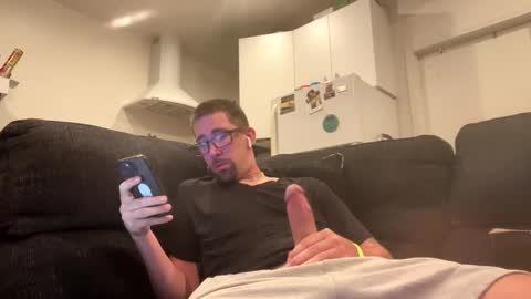 Snapshot of onthecumup69 chatting on September 29, 10:57 am onthecumup69 online show from September 29, 10:57 am