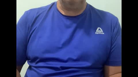 Snapshot of onthedlhere chatting on September 10, 3:32 pm onthedlhere online show from September 10, 3:32 pm