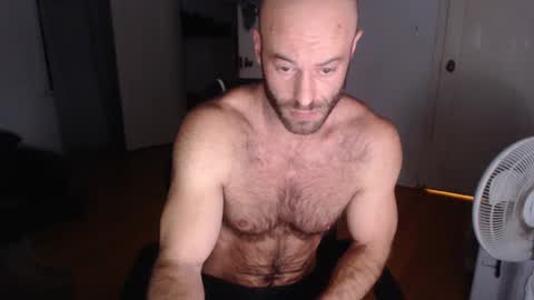 Snapshot of oregon87 chatting on January 9, 2:51 pm The Oregon Lumberjack online show from January 9, 2:51 pm