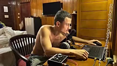 Fansly and Instagram -  online show from November 21, 9:41 am