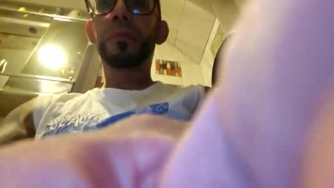 Snapshot of orlandovilla48 chatting on October 12, 5:18 pm orlandovilla48 online show from October 12, 5:18 pm