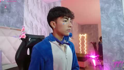 osamu_tay online show from February 15, 12:02 pm