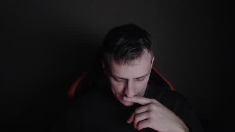 Oscar online show from October 4, 8:24 pm