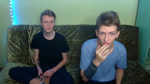 Oscar online show from December 28, 5:46 pm