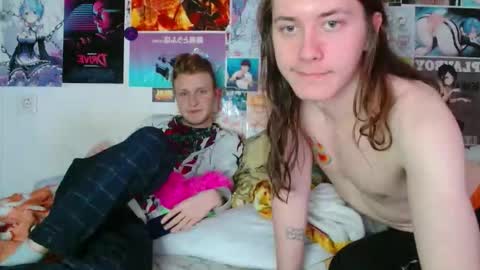 Oscar online show from January 31, 7:56 pm