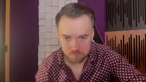 Oscar Steel Savage online show from February 20, 6:35 pm