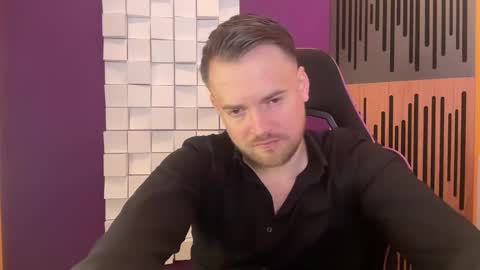 Oscar Steel Savage online show from February 12, 5:48 pm