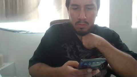 oscaryn_martell online show from January 9, 1:13 pm