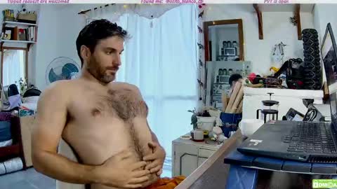 Osito Blanco online show from April 22, 8:24 pm