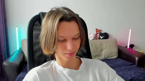 Ostin online show from April 11, 9:46 am