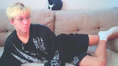 Ostin online show from December 11, 9:10 am