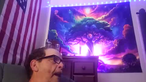 Snapshot of ou8124824 chatting on October 12, 5:07 pm ou8124824 online show from October 12, 5:07 pm