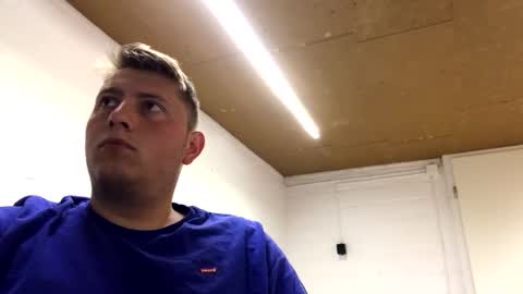 outflayd online show from May 27, 8:33 am