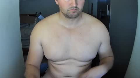 Snapshot of outside1991 chatting on October 15, 8:49 pm outside1991 online show from October 15, 8:49 pm