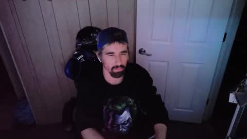 WhiteDaddyCream online show from December 14, 7:40 am