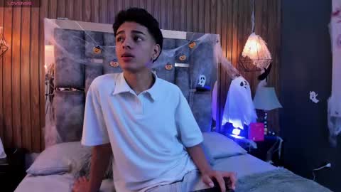 Owen Johnson online show from November 1, 12:20 pm