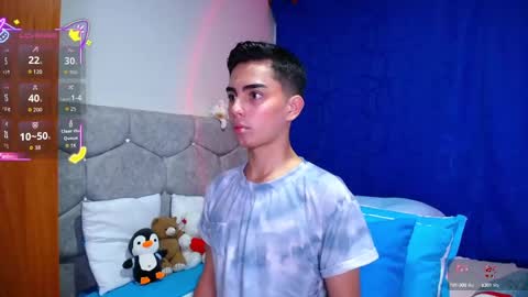 Owen  Independent model  online show from September 12, 10:21 pm