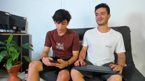 P online show from April 12, 2:04 am