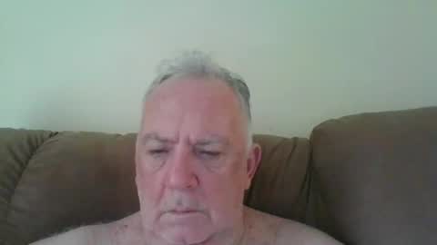 Snapshot of paige_notfound chatting on January 17, 9:43 pm paige_notfound online show from January 17, 9:43 pm