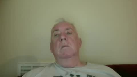 Snapshot of paige_notfound chatting on October 20, 9:41 pm paige_notfound online show from October 20, 9:41 pm