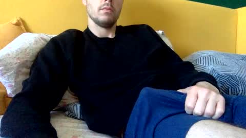 Snapshot of paintdude424 chatting on January 3, 6:03 pm paintdude424 online show from January 3, 6:03 pm