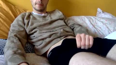 Snapshot of paintdude424 chatting on January 14, 7:21 pm paintdude424 online show from January 14, 7:21 pm