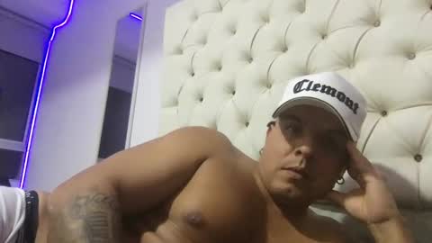 Snapshot of paisaexotico chatting on October 25, 6:15 am paisaexotico online show from October 25, 6:15 am