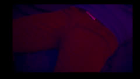 Snapshot of pantslesstraveler_plt chatting on March 2, 2:58 pm PantsLessTraveler online show from March 2, 2:58 pm