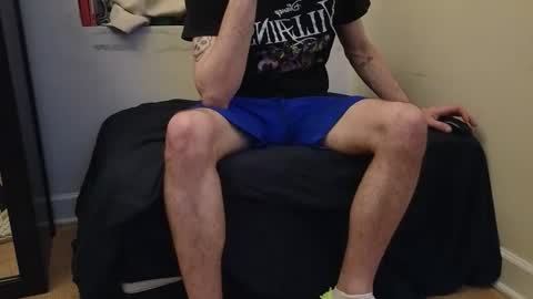 Snapshot of pantslesstraveler_plt chatting on December 28, 12:36 pm PantsLessTraveler online show from December 28, 12:36 pm