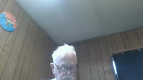 papajb70 online show from February 26, 5:03 pm