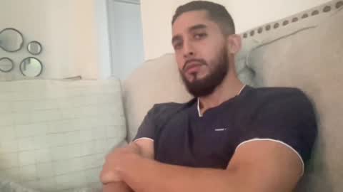 papicubano_guapo23cm online show from October 25, 5:25 pm