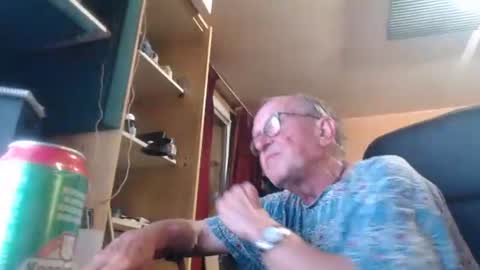 pascal88881 online show from October 19, 3:37 pm