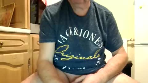 pascalou02 online show from November 26, 11:52 pm