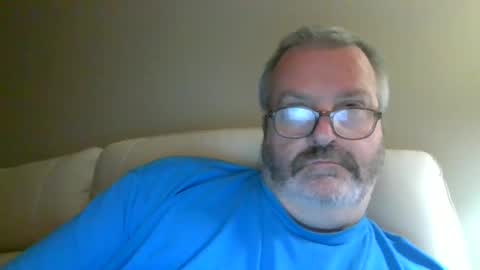 Snapshot of passporttraveler1 chatting on September 19, 12:46 am passporttraveler1 online show from September 19, 12:46 am