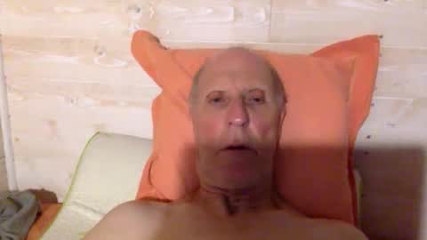 Pati24 online show from November 30, 7:05 pm