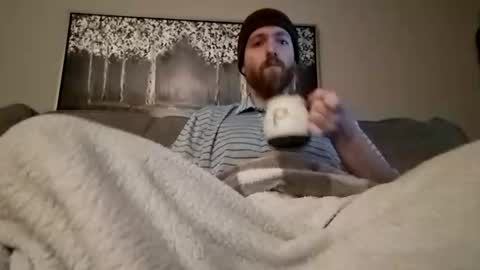 Snapshot of patrick247288 chatting on December 15, 2:19 am patrick247288 online show from December 15, 2:19 am