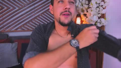 Paul Rivera online show from January 15, 10:23 pm