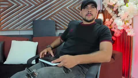 Paul Rivera online show from May 27, 7:55 pm