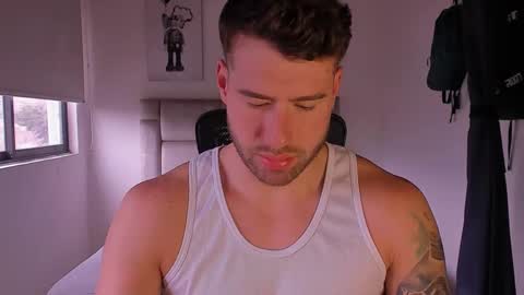 PAUL ROGER online show from February 13, 4:50 pm